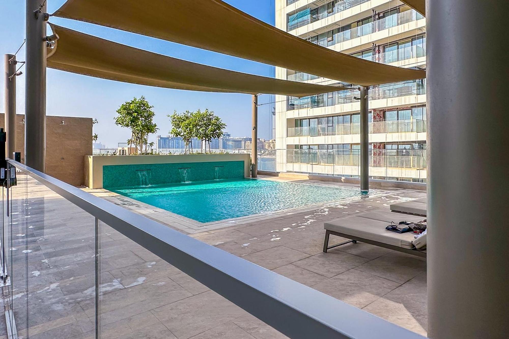Luxe Living In Beachfront 2 Bedroom In Marina Apartment Dubai